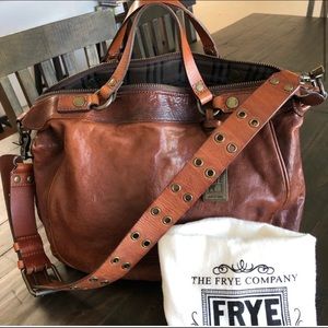 Authentic Frye Handbag; can be a crossbody, shoulder & satchel bag. Beautiful 👜